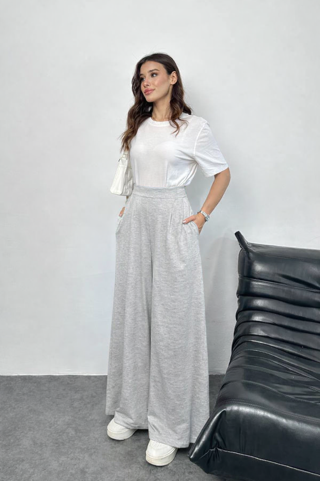 سروال پالازو الواسع للنساء — الراحة اللي غادي تحسي بها من أول لبسة