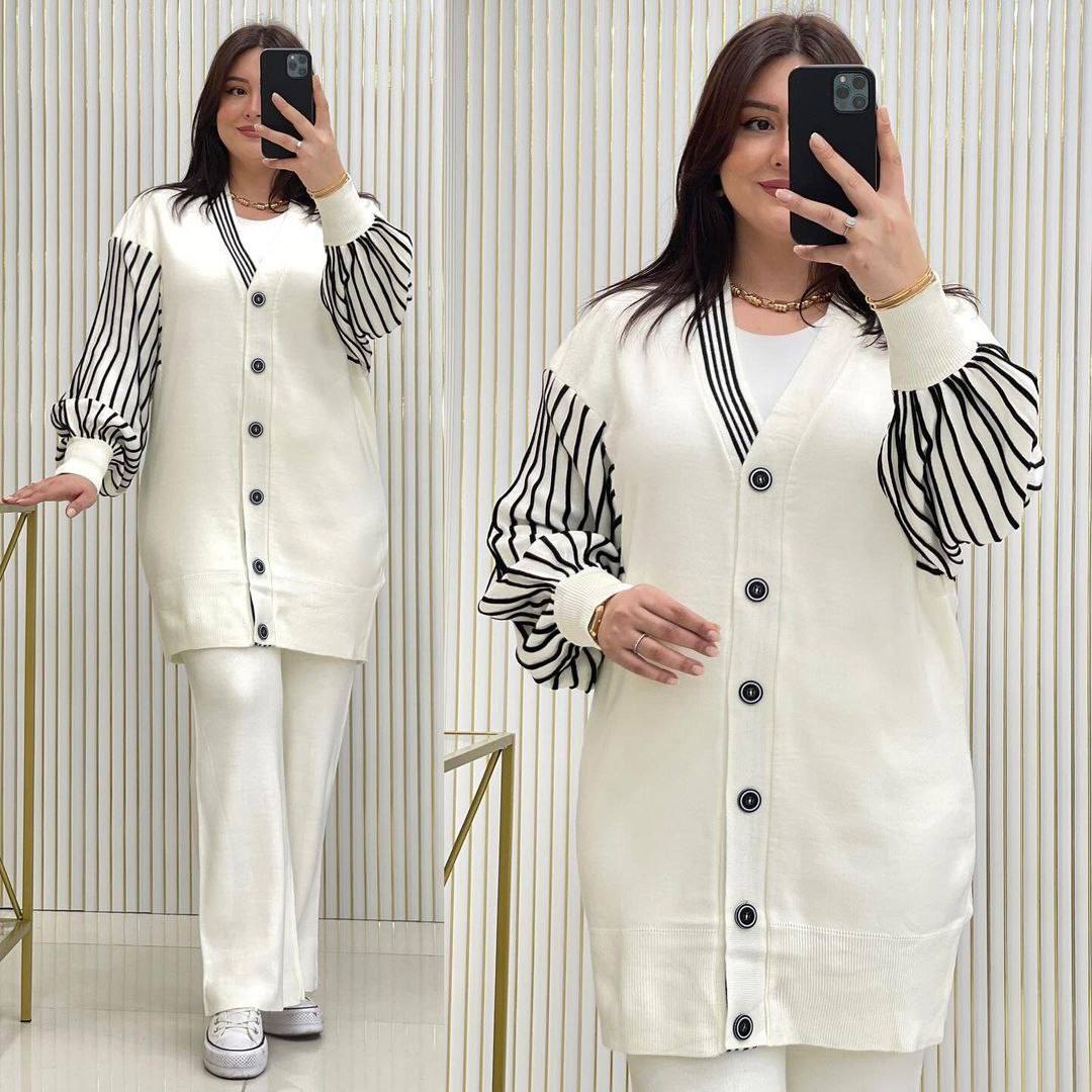 طقم تريكو أنيق بكمّات مخططة